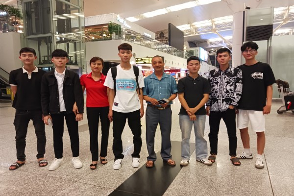Tiếp nối các chuyến đò VietVision translation & education sang Đức ✈️🇩🇪