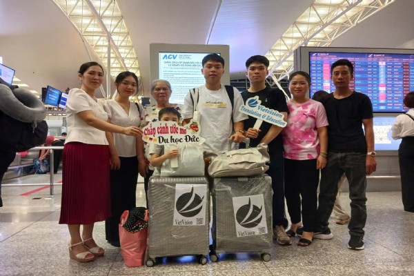 Chuyến đò của chàng trai Hà Nội